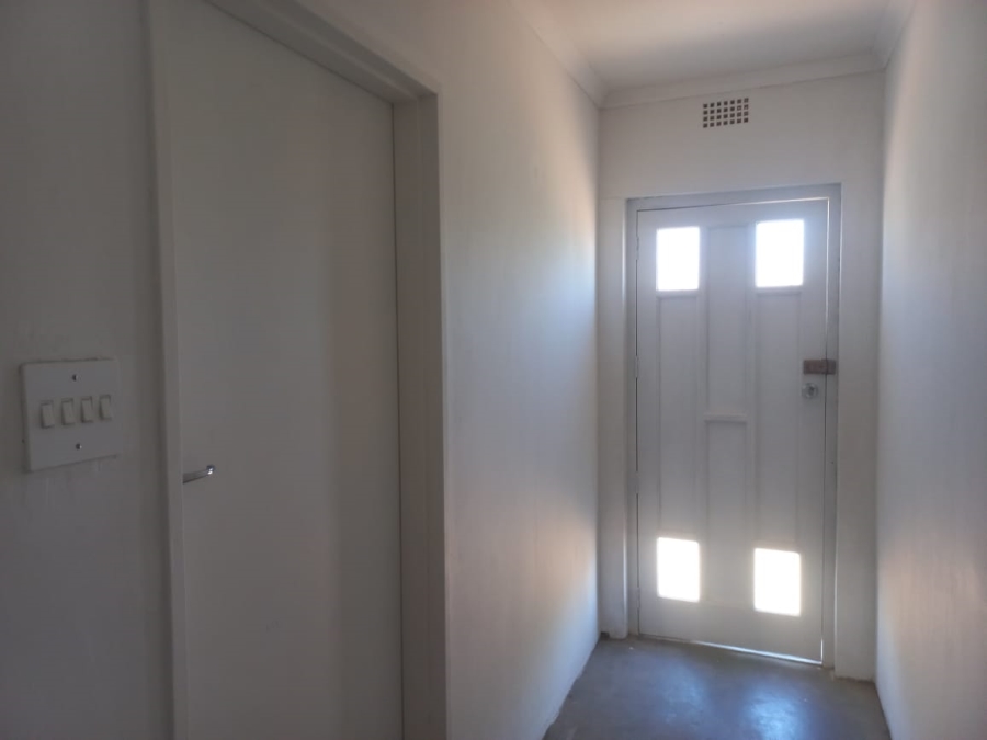 6 Bedroom Property for Sale in Bitterfontein Western Cape